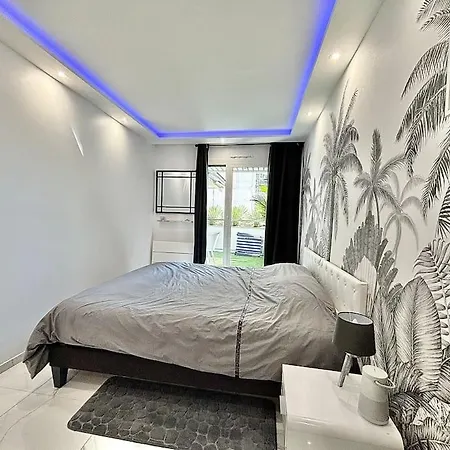 Gray D'albion -2a8- 1 公寓