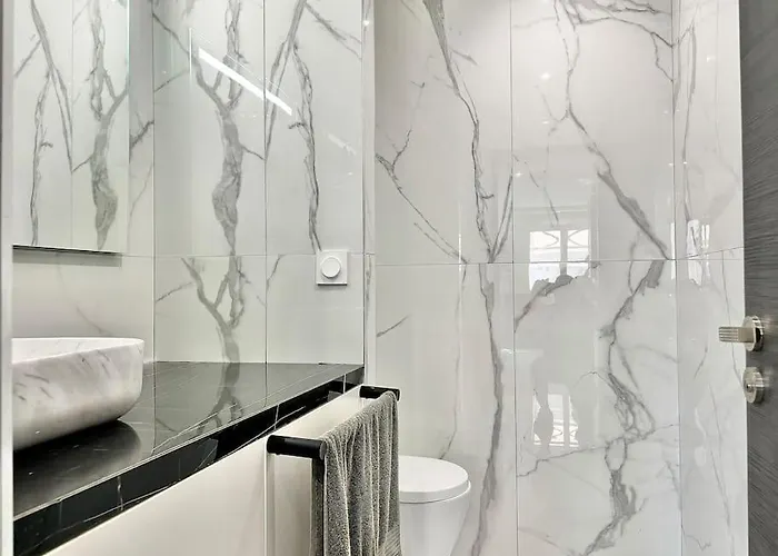 Appartement Gray D'albion -2a8- 1 *